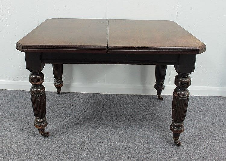 An Edwardian Mahogany Extending Dining Table, On Turned Reed Inside Famous Reed Extending Dining Tables (Photo 19 of 30)