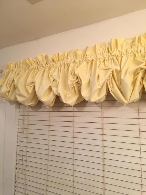 Pale Light Yellow Balloon Curtain Valance With No Ruffles For Rod Pocket Cotton Solid Color Ruched Ruffle Kitchen Curtains (Photo 4 of 30)