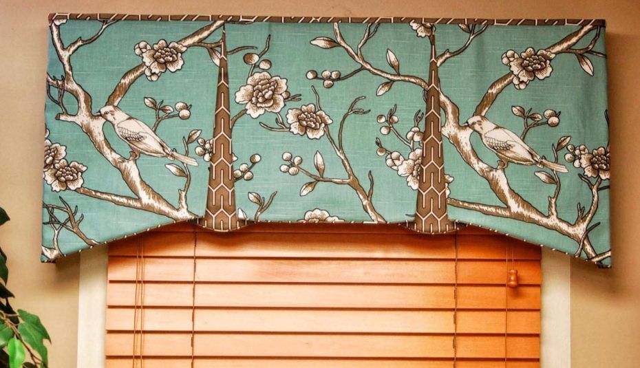 Tailored Valances For Living Room Rooms Adorable Top Window Pertaining To Tailored Toppers With Valances (Photo 17 of 30)