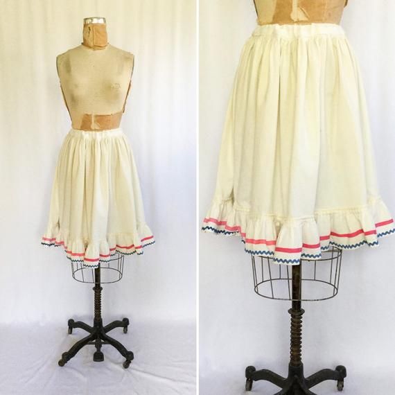 Vintage Edwardian Petticoat | Vintage Edwardian Cotton Ruffled Under Skirt  | 1900's Rickrack Trimmed Cotton Skirt Inside White Ruffled Sheer Petticoat Tier Pairs (Photo 13 of 30)