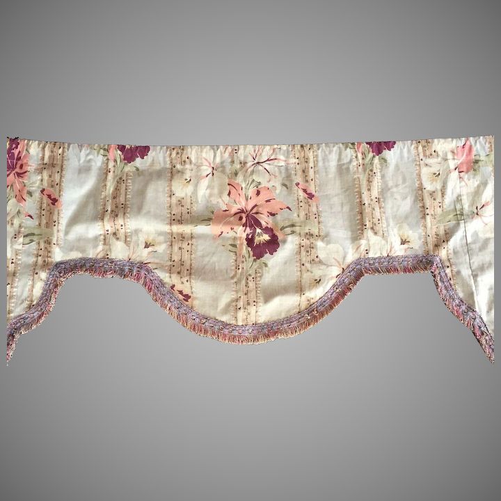 Vintage Floral Window Valance With Fringe In Floral Pattern Window Valances (View 5 of 50)
