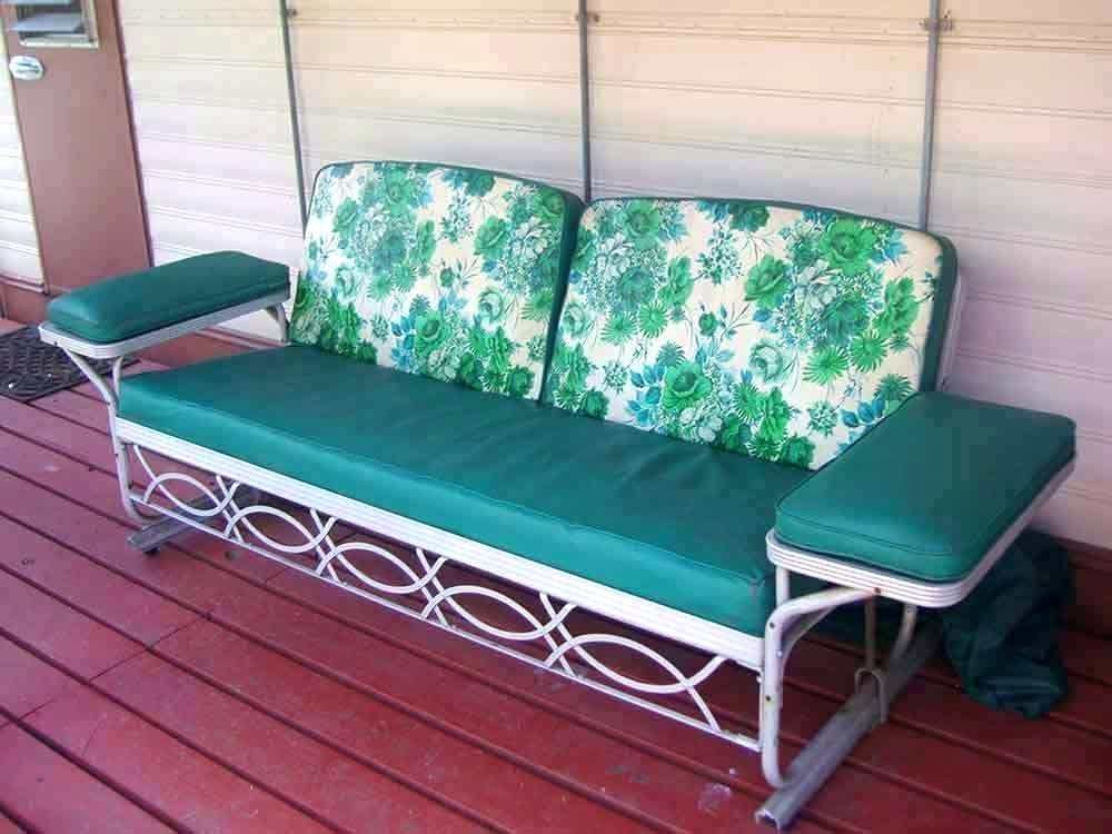 Patio Double Glider – Sigpot Within Outdoor Retro Metal Double Glider Benches (Photo 12 of 20)