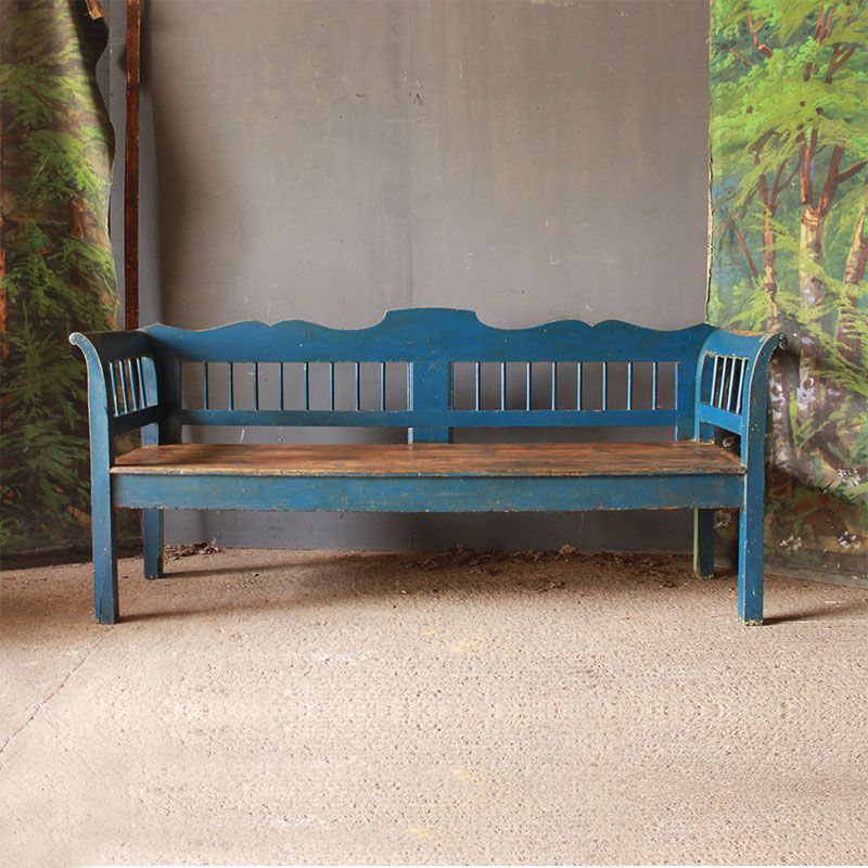 A Windsor Style Spindled Bench With Decorative Curves – This In Avoca Wood Garden Benches (Photo 19 of 20)