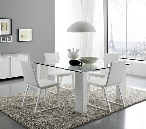 Dining Tables Throughout Fashionable Homethangs Introduces A Tip Sheet On Glass Tables For (View 9 of 20)