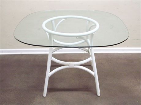 Popular Mcmichael 32'' Dining Tables With Regard To Transitional Design Online Auctions – White Rattan Glass (View 7 of 20)