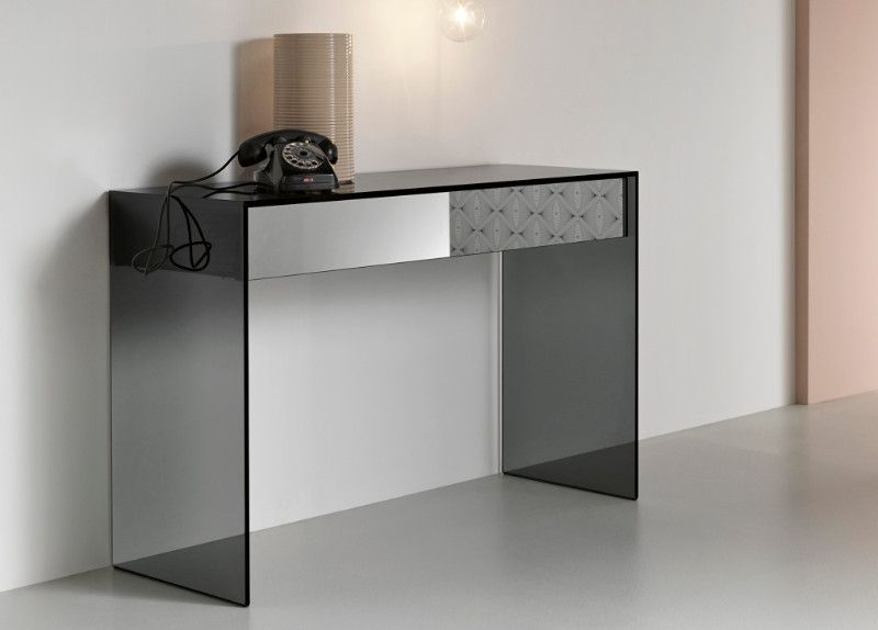 10 Glass Minimalist Console Tables For Modern Entryway Pertaining To Square Modern Console Tables (View 10 of 20)