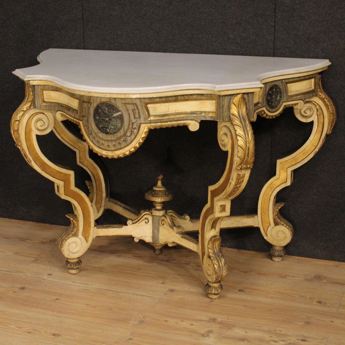 2700€ Great Spanish Console Table With White Marble Top Regarding White Marble Console Tables (View 10 of 20)