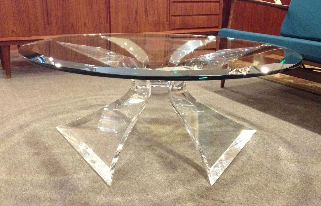 A Dramatic Round Coffee Tablelion In Frost, Of Florida Regarding Polished Chrome Round Console Tables (Photo 17 of 20)