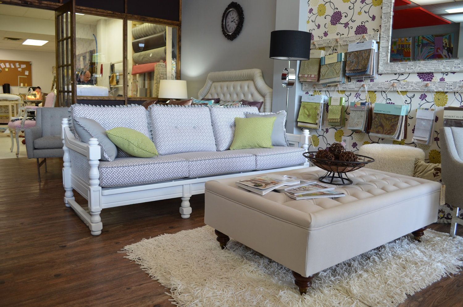 Also Love This Sofa Look . (View 17 of 20)