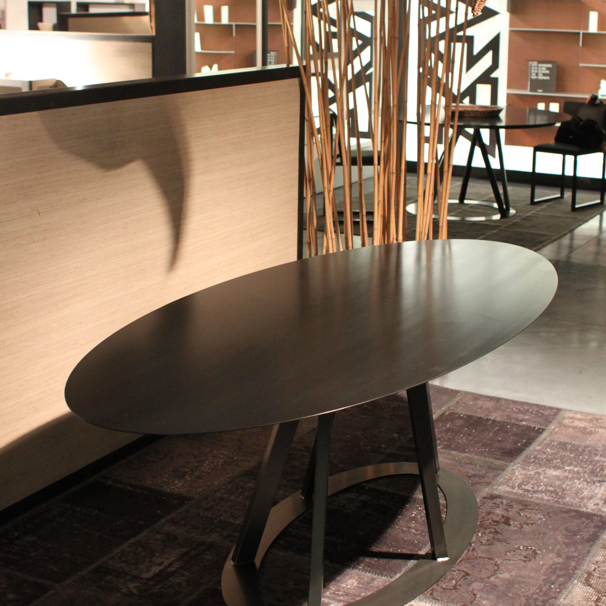 Big Irony Table – 220 X 110 Cm – Oval Table Black Copper With Regard To Oval Corn Straw Rope Console Tables (View 7 of 20)