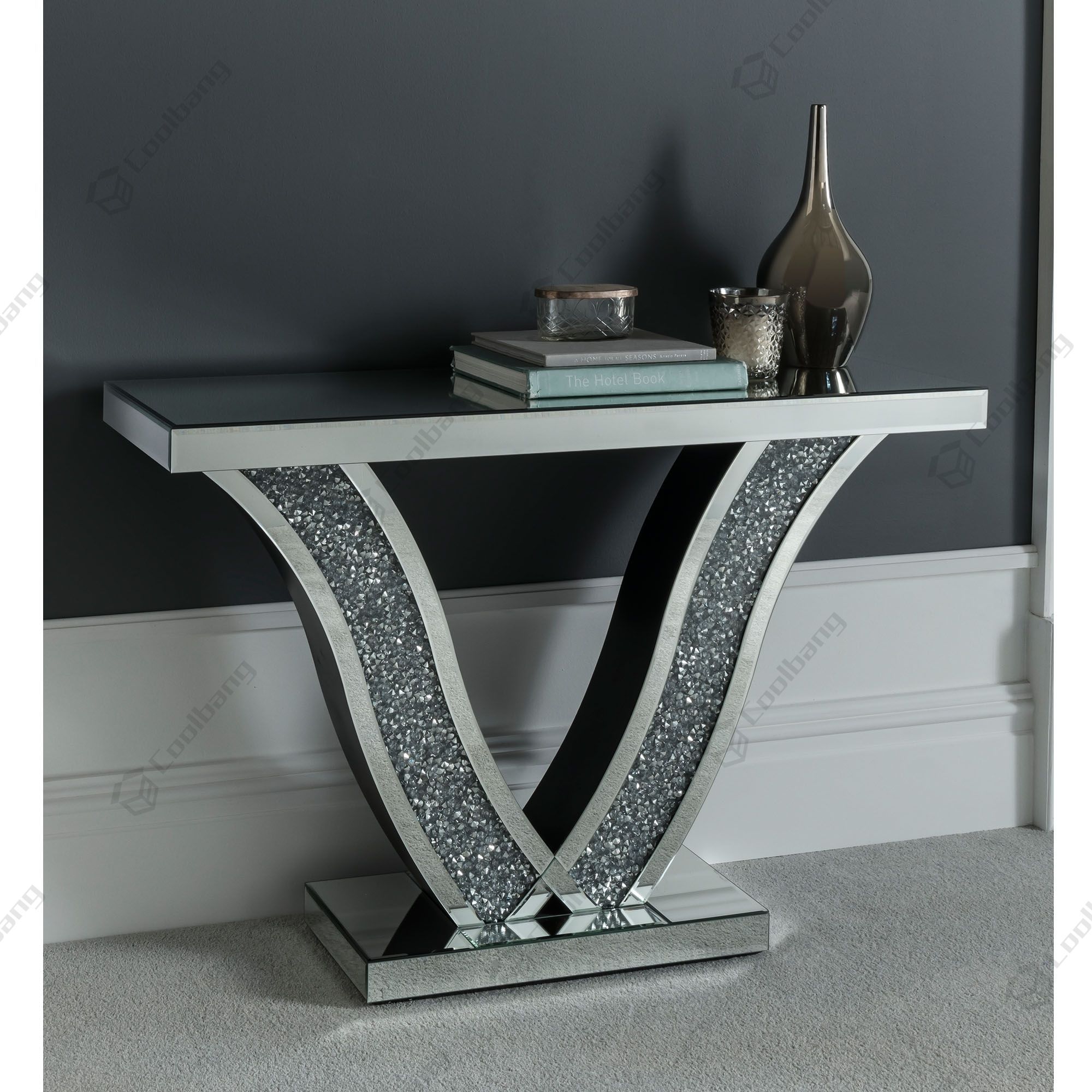 Living Room Crushed Diamond Console Table,diamond Console Within Mirrored Console Tables (Photo 5 of 20)
