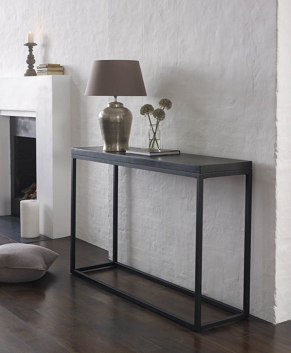 Slim Console Tables That Will Add The Sophistication Of In Black Console Tables (Photo 11 of 20)