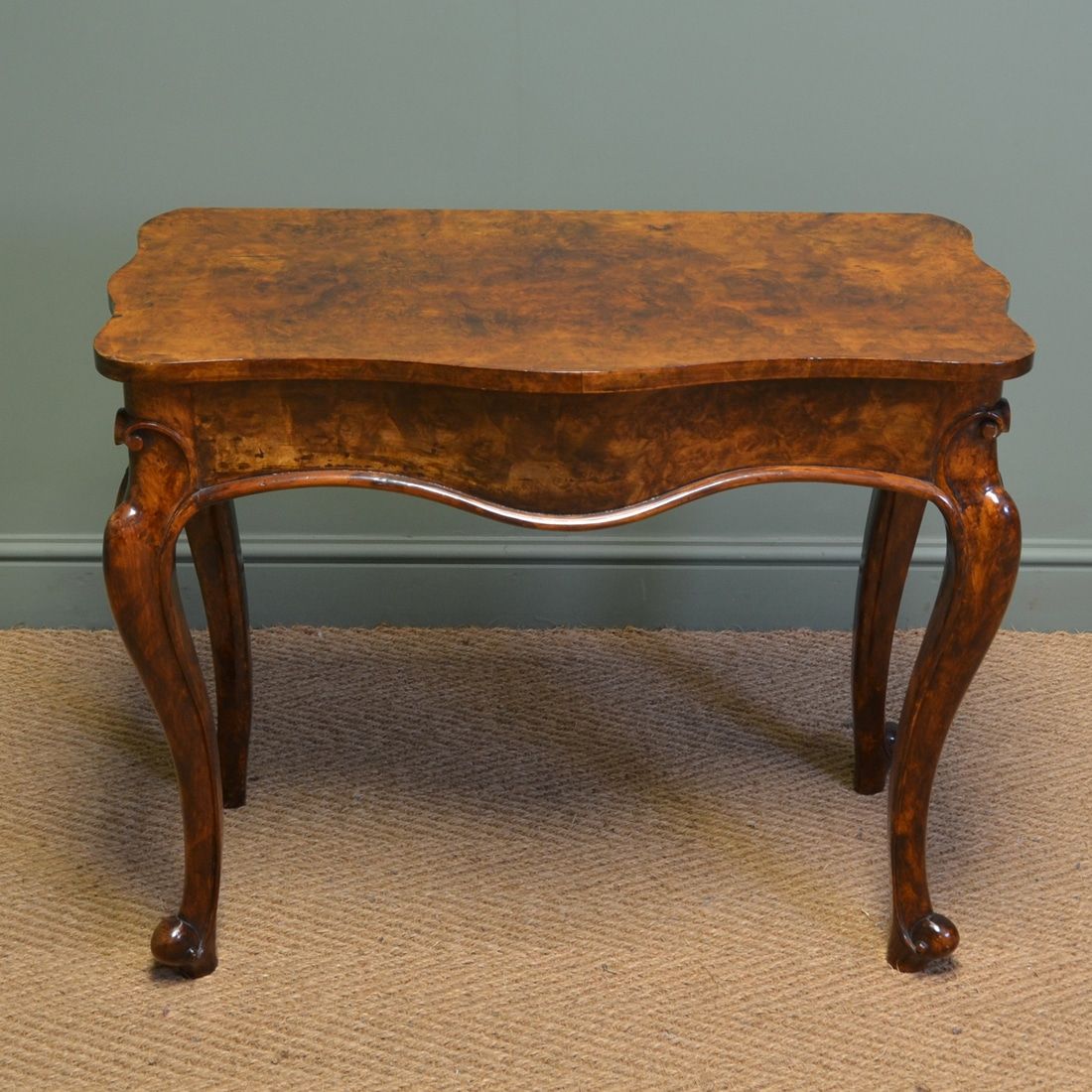 Striking Victorian Figured Walnut Antique Side / Console Intended For Vintage Coal Console Tables (View 13 of 20)