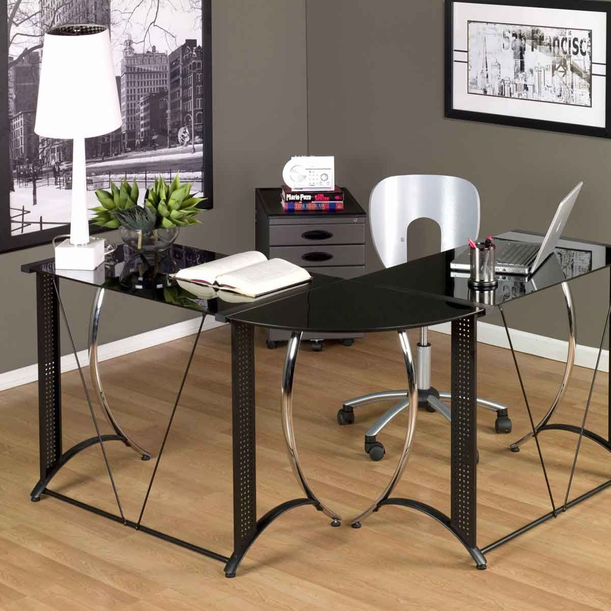 9 Black Office Desk Designs & How To Choose The Best One | Pouted Intended For White And Black Office Desks (View 1 of 15)