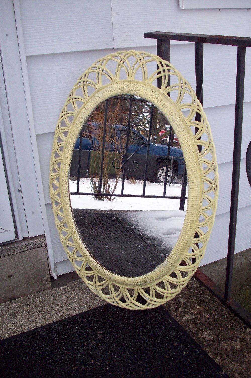 Bedroom Mirror Rustic – Large Oval Wall Mirror Hand Painted Shabby Within Dandre Wall Mirrors (Photo 3 of 15)