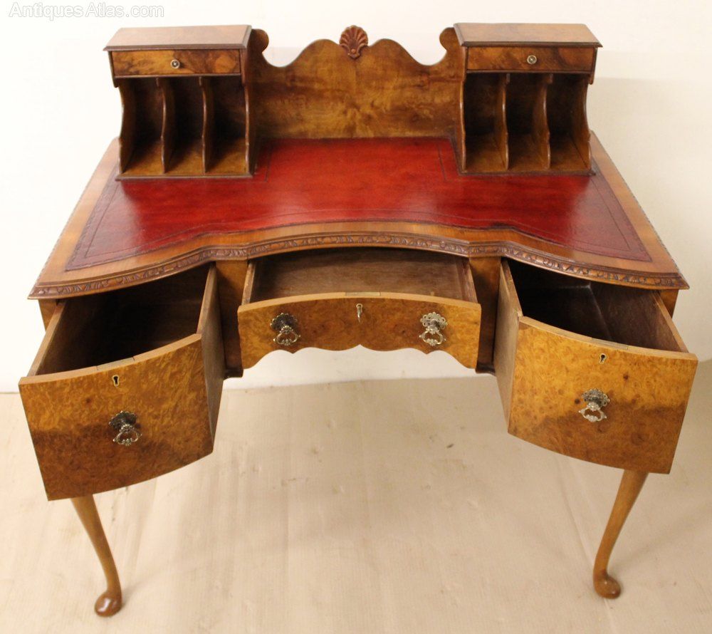 Burr Walnut Writing Desk – Antiques Atlas Inside Walnut And Black Writing Desks (View 10 of 15)