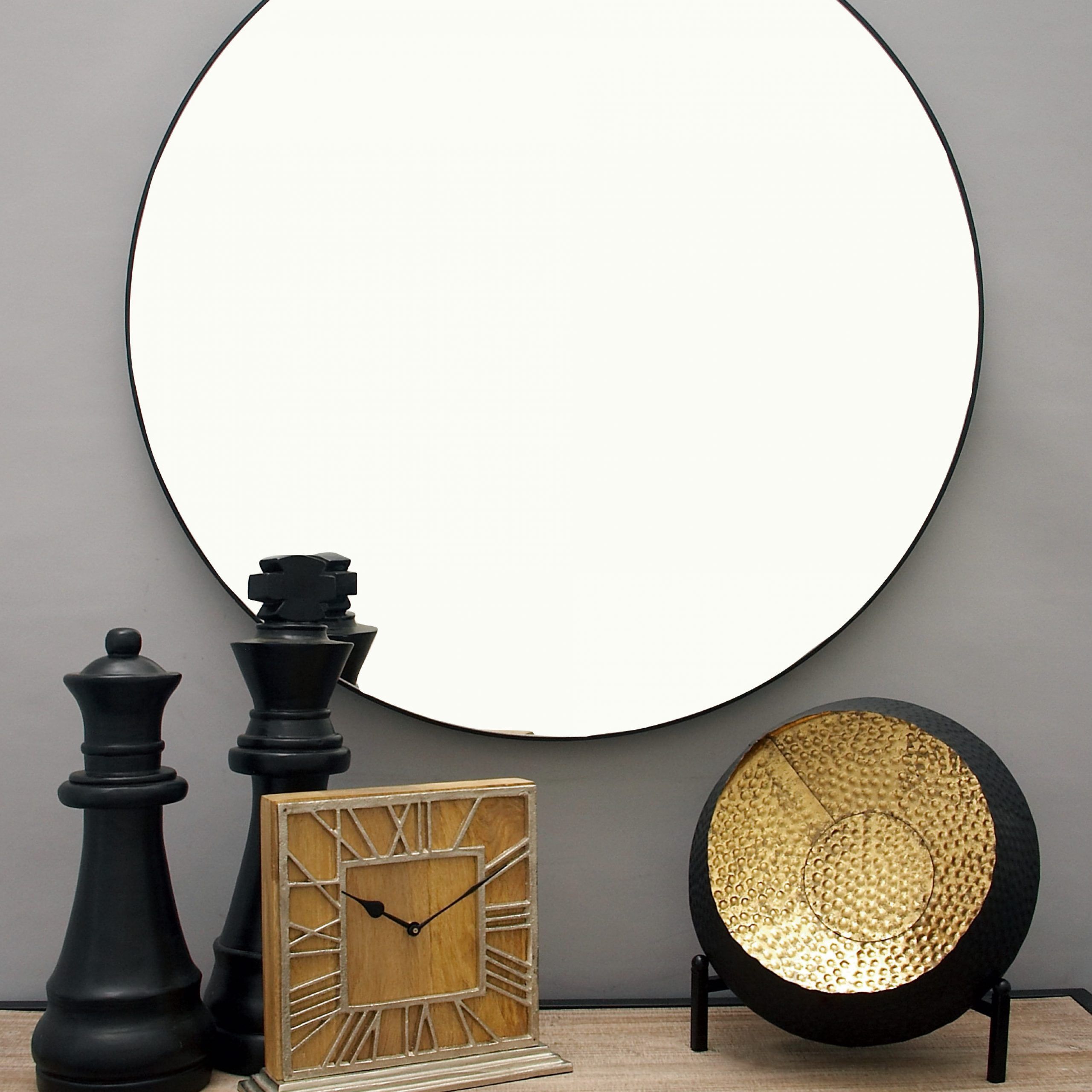 Decmode 36"d Round Accent Contemporary Mirror, Black, Set Of 1 In Matthias Round Accent Mirrors (Photo 1 of 15)