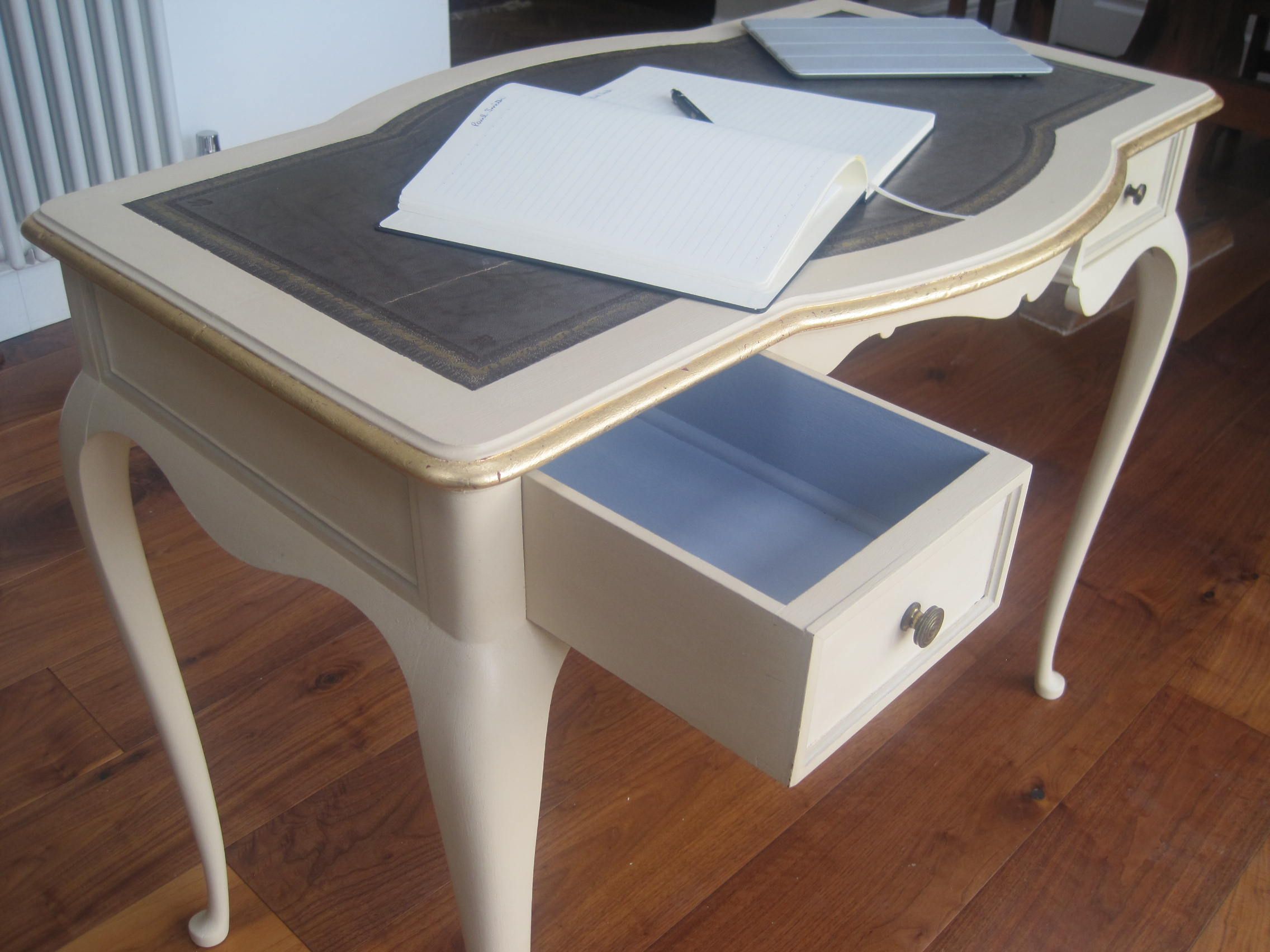 Great Little Ladies Writing Desk, Finished With Some Gold Gilding For A In Gold And Pink Writing Desks (Photo 10 of 15)