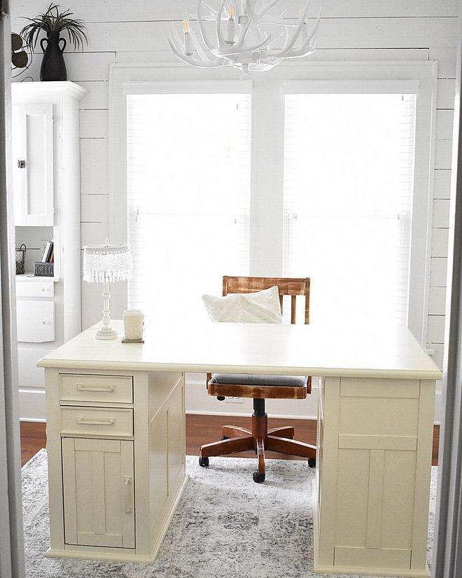 Off White Desk Off White Desk Ideas Off White Desk Sources Off White Inside Off White And Cinnamon Office Desks (View 11 of 15)