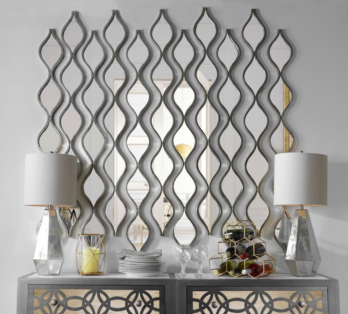 Reflect Your Style With Our Single Silver Teardrop Panel Mirror (View 14 of 15)