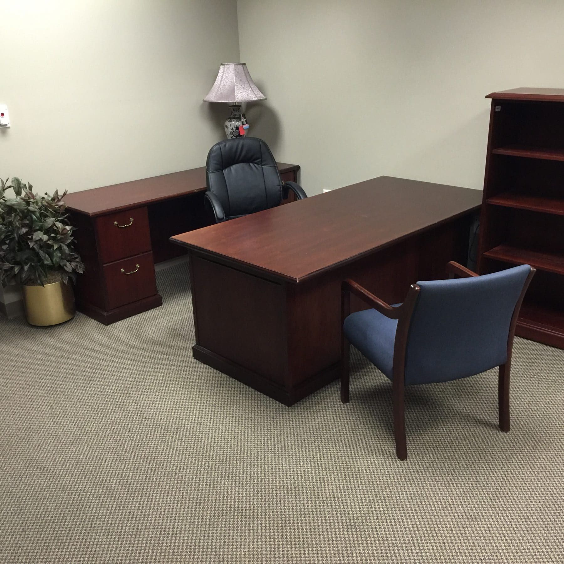 Traditional Desk & Credenza Sets – Specialty Office Furnishings | Used In Office Desks With Filing Credenza (View 3 of 15)