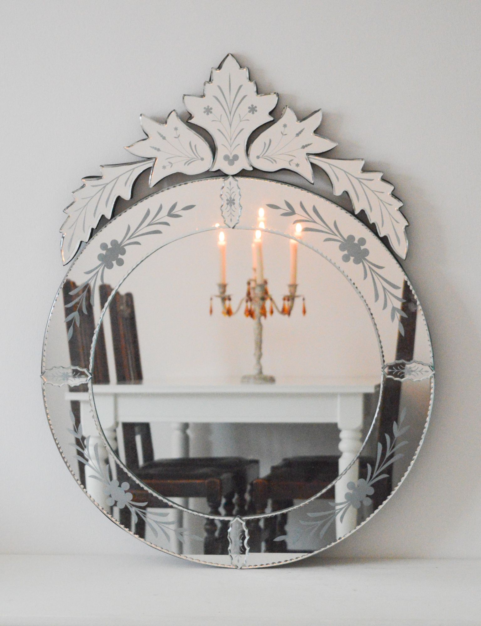 Vintage Venetian Style Wall Mirror, Large Round Decorative Mirror Inside Tellier Accent Wall Mirrors (View 4 of 15)