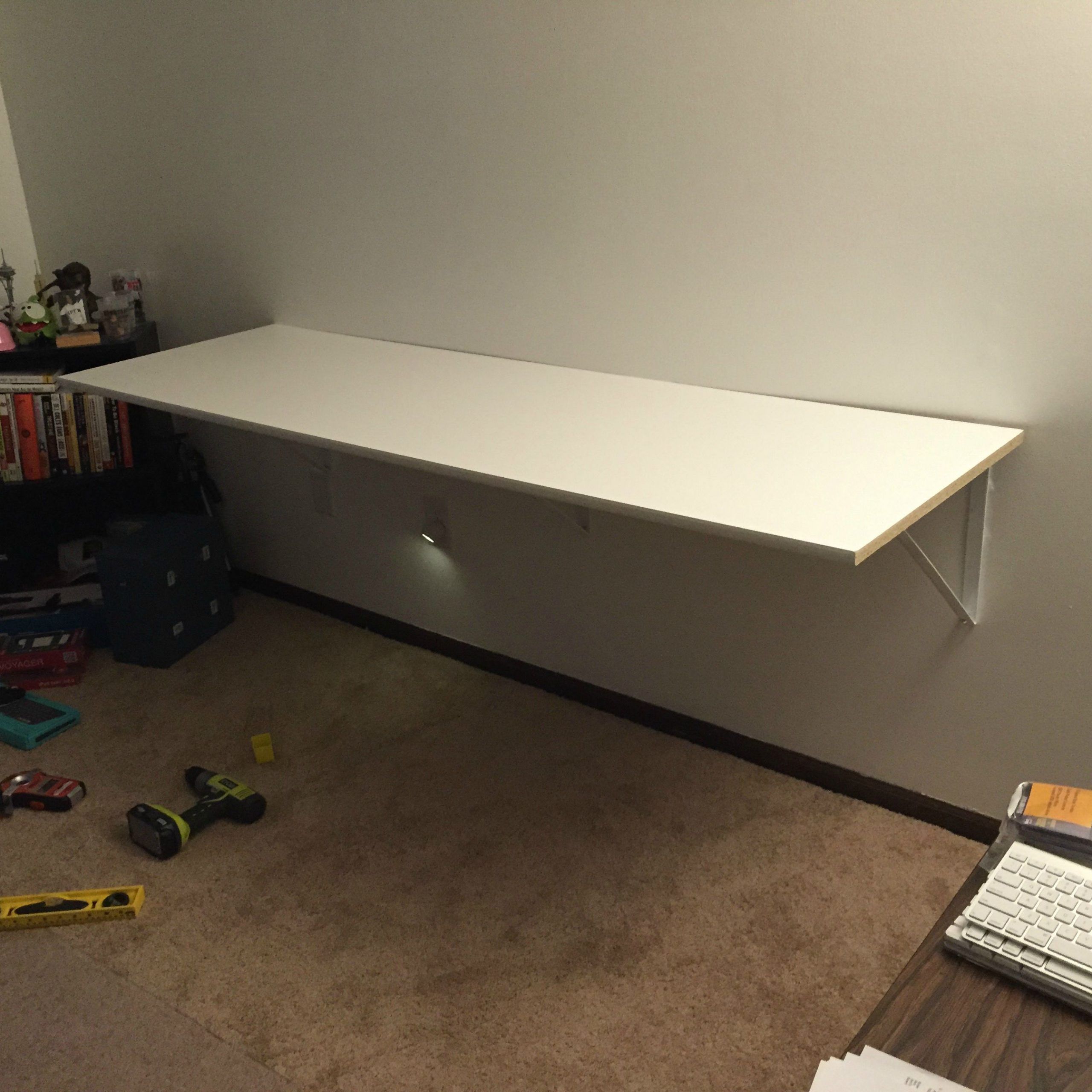 Wall Mounted Desk For Computer: The Hints You Need When Choosing Pertaining To Matte White Wall Mount Desks (View 12 of 15)