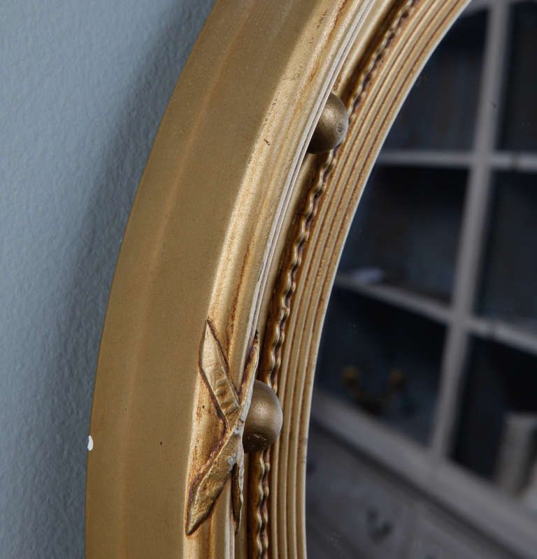 Gilded Round Frame Mirror With Beaded Trim At 1stdibs Pertaining To Round Beaded Trim Wall Mirrors (View 14 of 15)