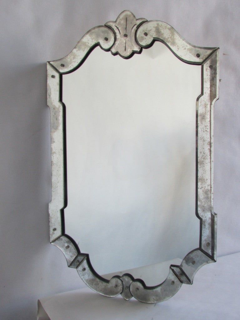 Venetian Scallop Edge Mirror At 1stdibs With Round Scalloped Edge Wall Mirrors (View 2 of 15)