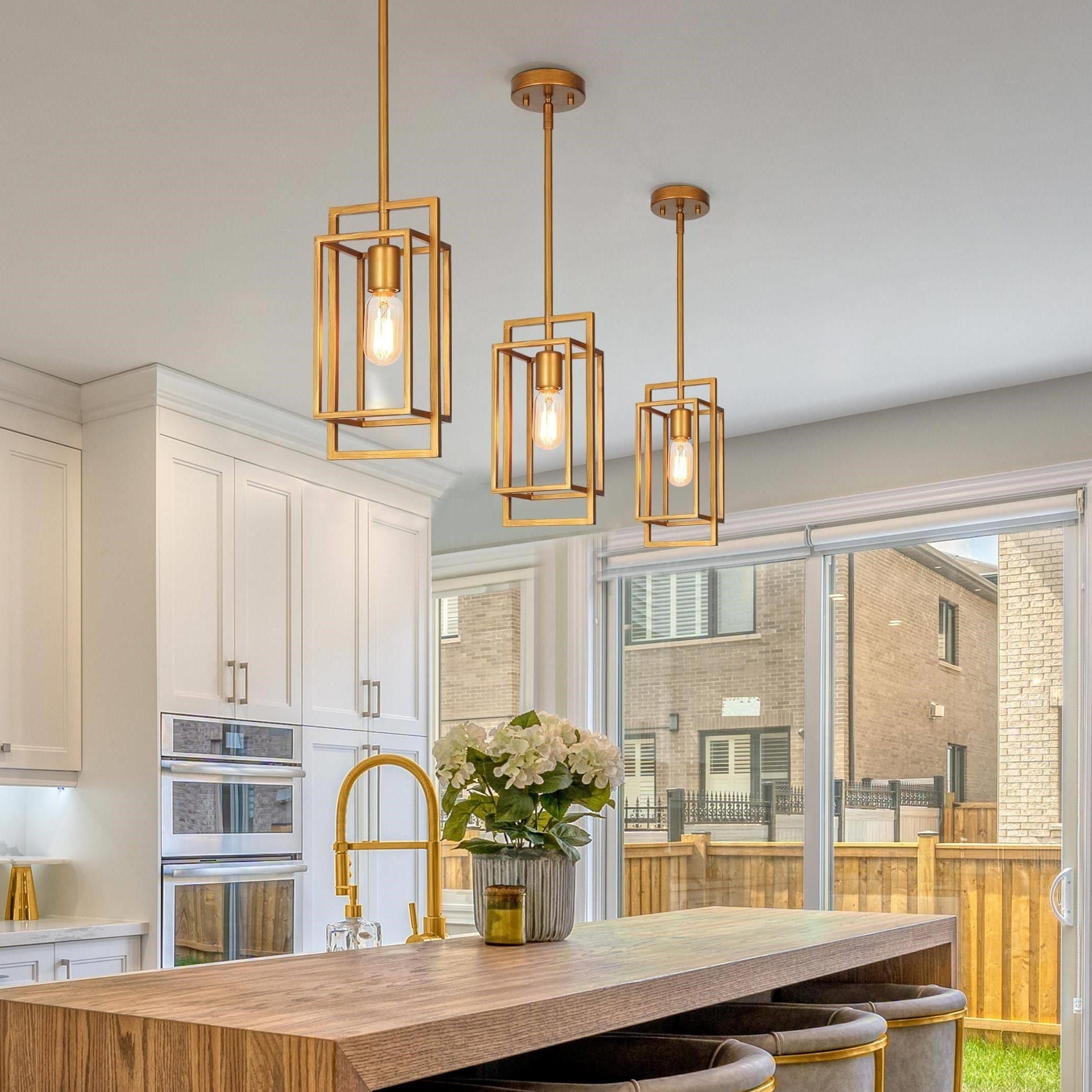 Featured Photo of 15 Ideas of Gild One-light Lantern Chandeliers