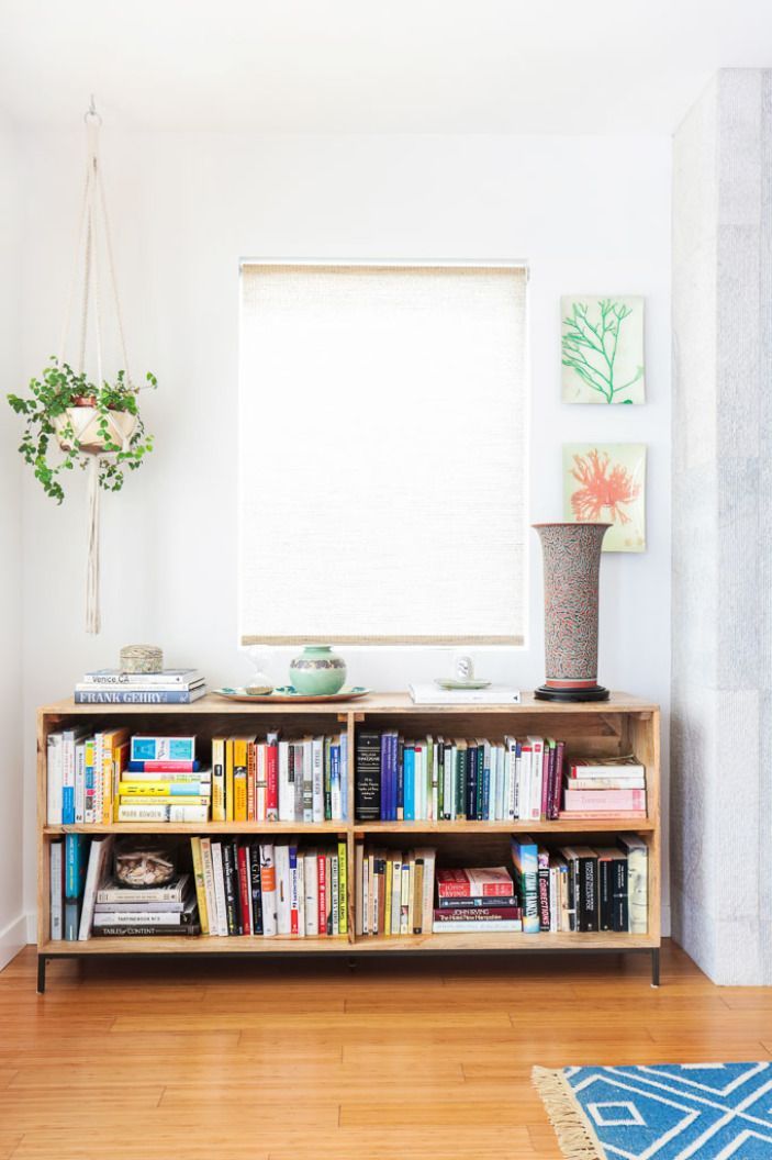 A Kid Friendly Venice Beach Bungalow – Homepolish | Low Bookcase, Low  Bookshelves, Home Decor Intended For Low Bookcases (View 12 of 15)