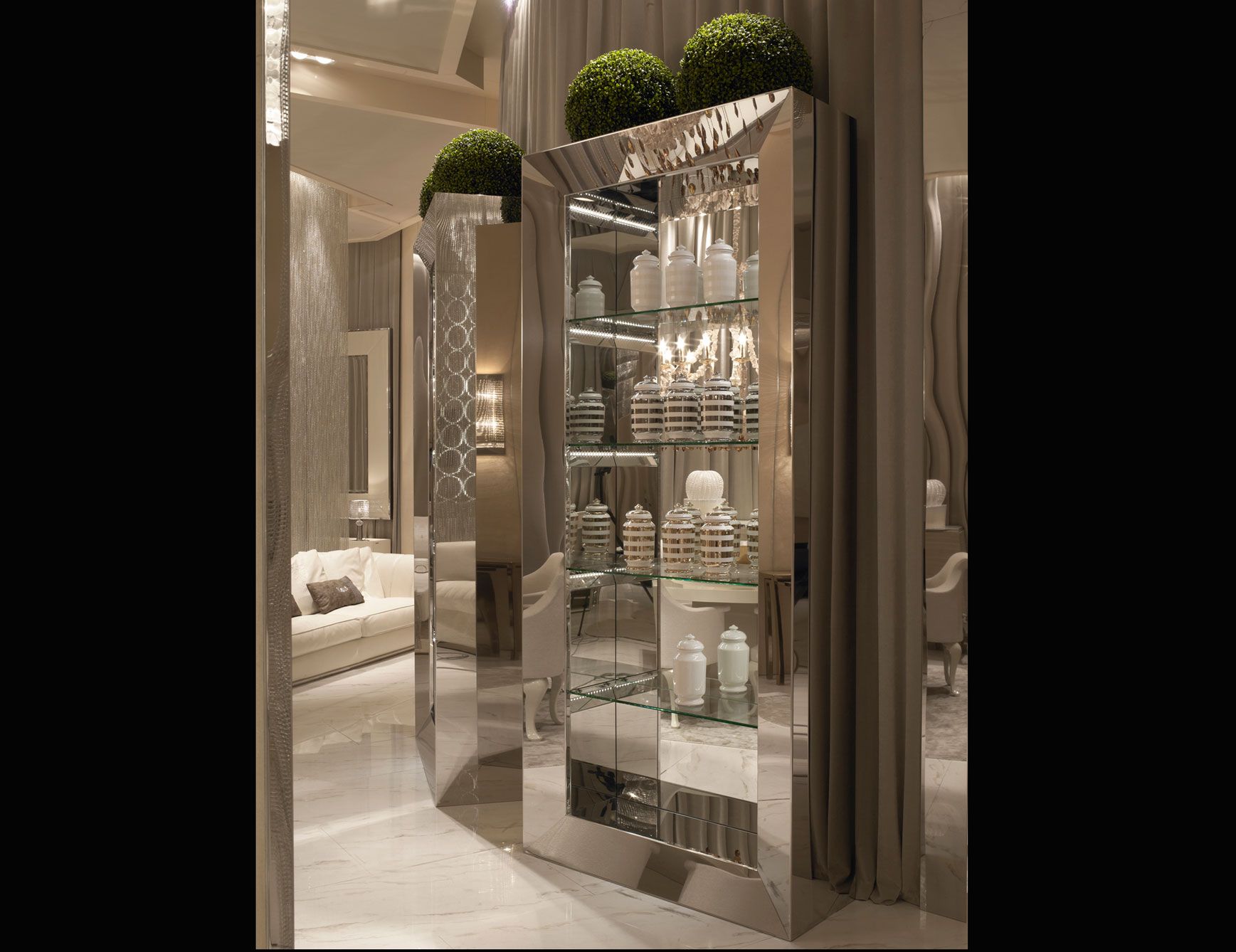 Nella Vetrina Visionnaire Ipe Cavalli Cycas Luxury Italian Bookcase –  Luxury Italian Furniture Store Nella Vetrina Throughout Mirrored Glass Bookcases (Photo 6 of 15)