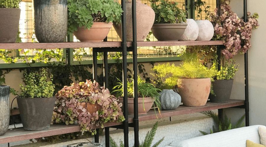 15 Diy Indoor And Outdoor Plant Stand Tutorials – Backyard Boss Inside Patio Flowerpot Stands (Photo 7 of 15)
