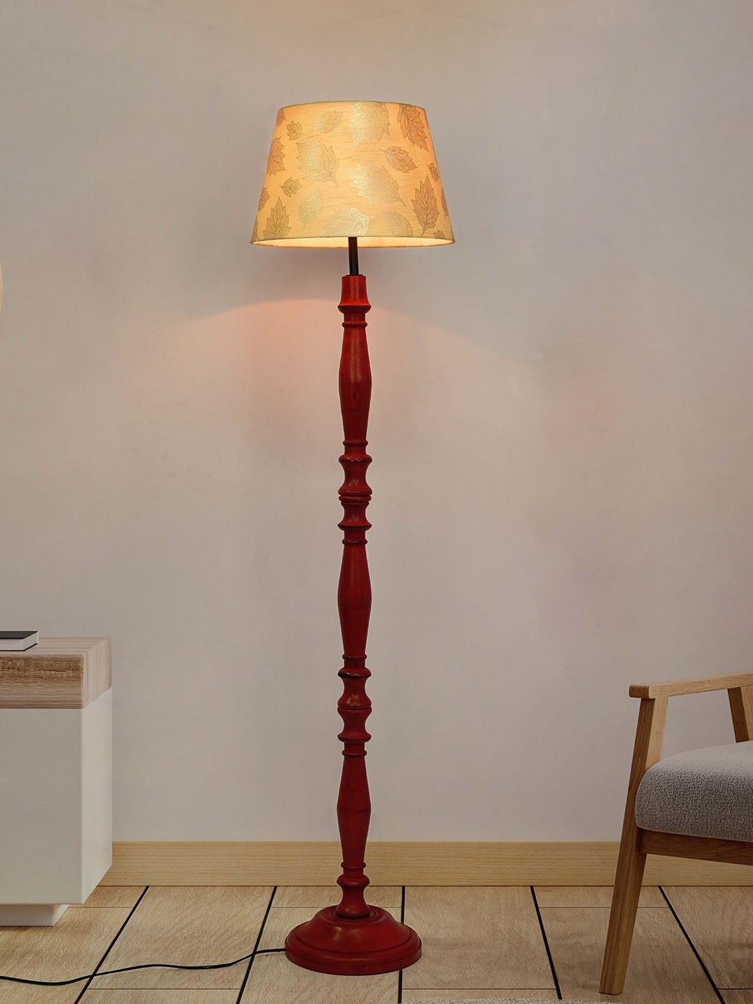 French Farmhouse Style Distressed Red Wooden Rustic Floor Lamp With 14 Inch  Gold Leaf Pattern Tapered Fabric Shade| Decorative Online At Foslighting With Carved Pattern Floor Lamps (View 14 of 15)