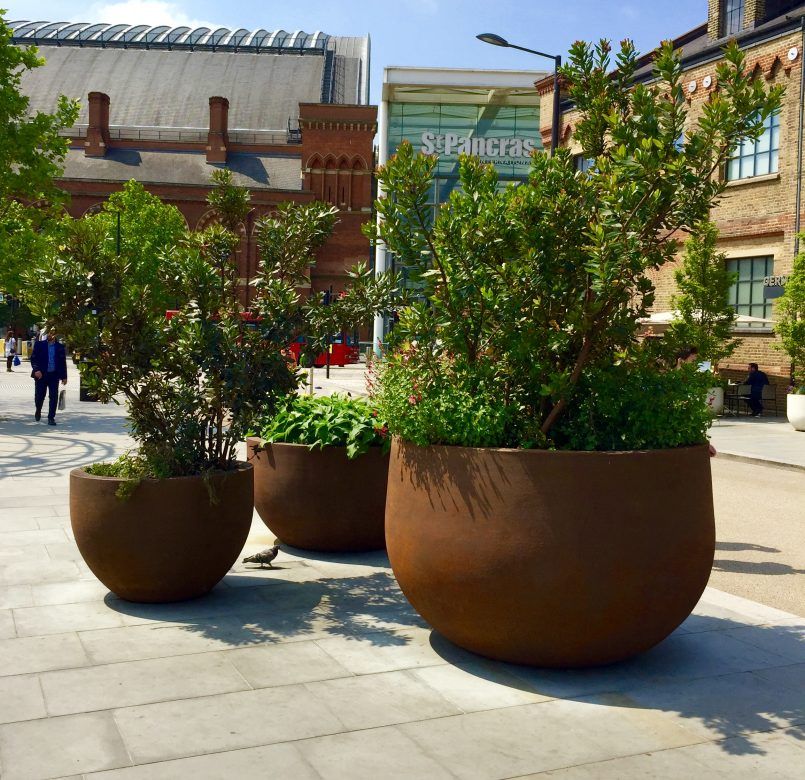 Globe – Urbis Design – Contemporary Concrete Planters And Furniture Intended For Globe Plant Stands (View 12 of 15)