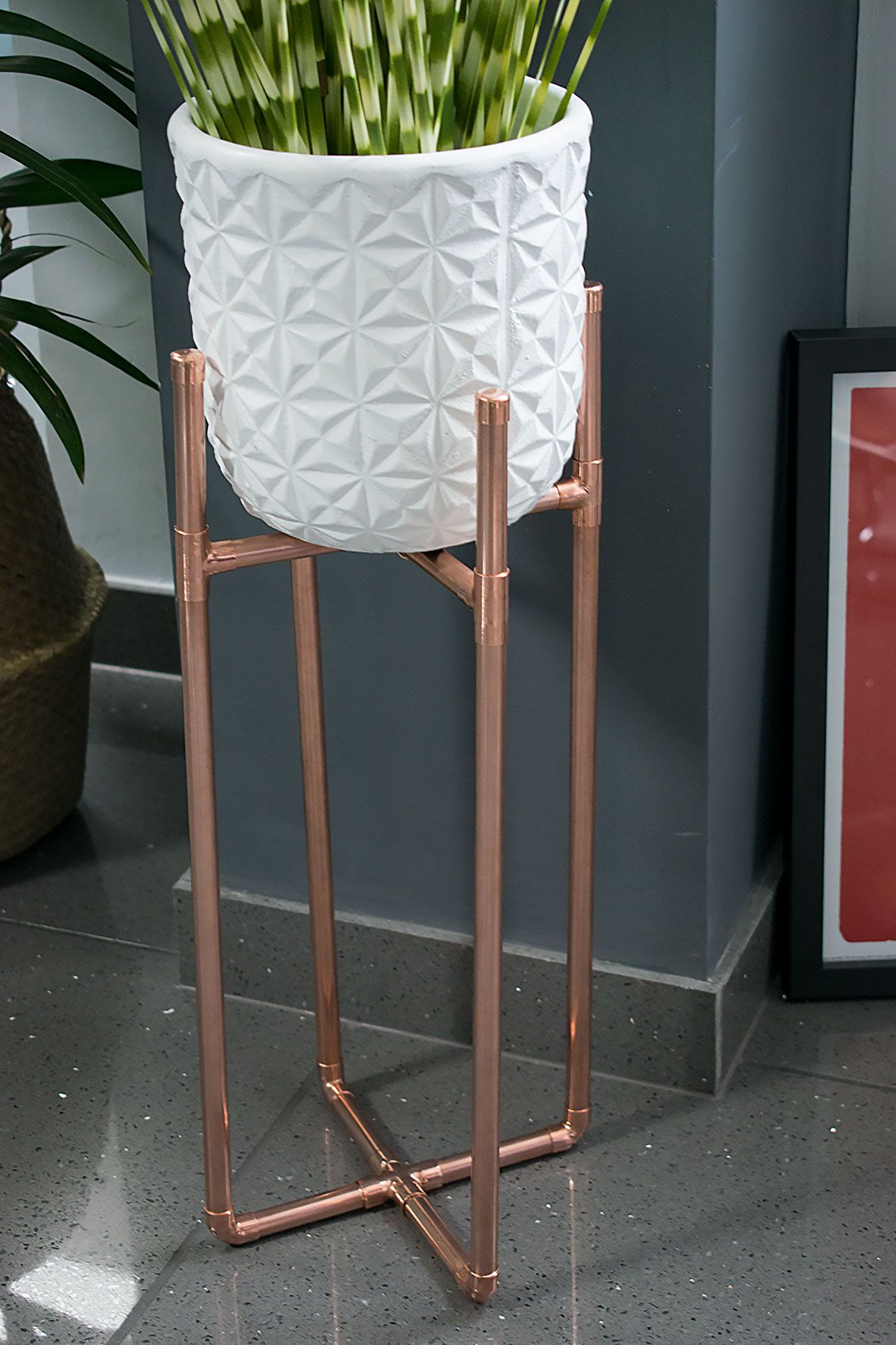 How To Make A Diy Copper Plant Stand – Caradise Pertaining To Copper Plant Stands (View 2 of 15)
