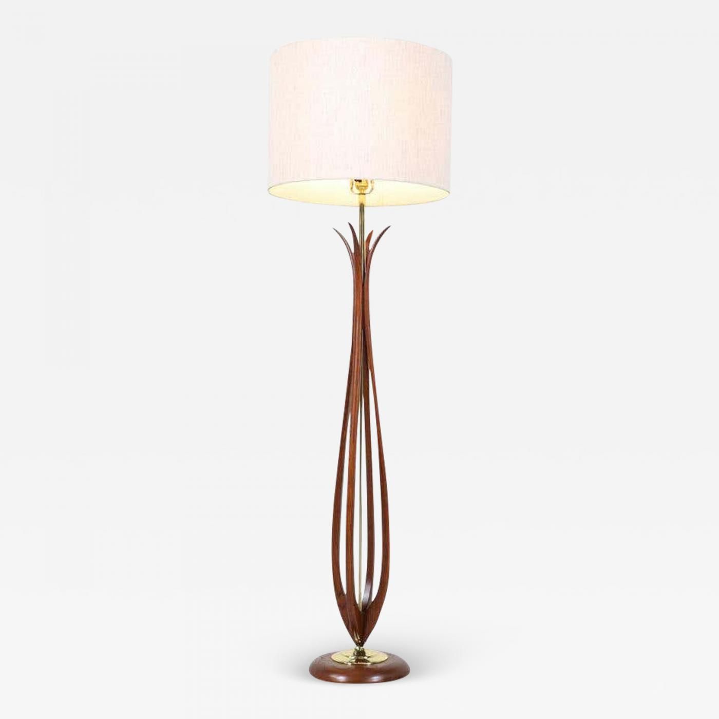 Mid Century Modern Sculpted Walnut Floor Lamp With Brass Accents Throughout Walnut Floor Lamps (View 8 of 15)