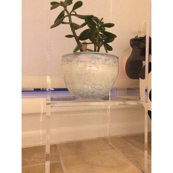 Top Product Reviews For Handmade Butler Crystal Clear Acrylic Plant Stand  (philippines) – 12079193 – Overstock Regarding Crystal Clear Plant Stands (View 2 of 15)