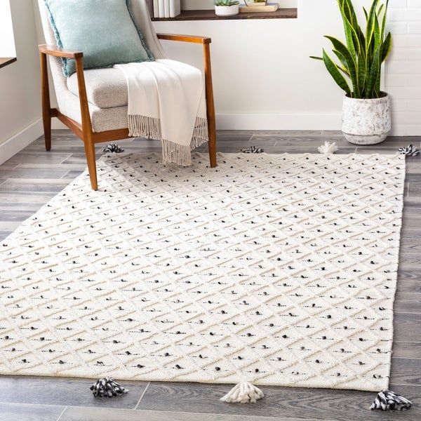 38 Best Outdoor Rugs To Revamp Your Home In 2022 – Today Intended For Outdoor Modern Rugs (Photo 14 of 15)