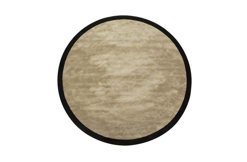Barker Border Round Rug D:320 In Pebble Grey And Black – Rugs – The Sofa &  Chair Company Intended For Border Round Rugs (View 12 of 15)
