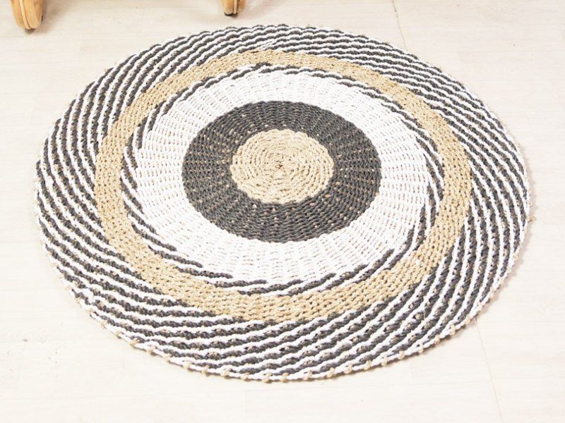 Buy Carpets In Uae – Home Decor – Dubai Garden Centre Pertaining To Dubai Round Rugs (View 6 of 15)