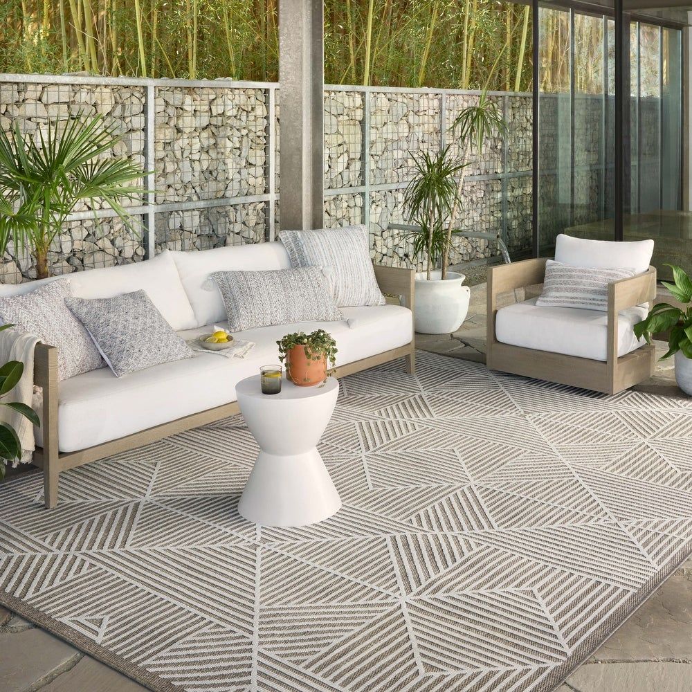Buy Outdoor, Mid Century Modern Area Rugs Online At Overstock | Our Best  Rugs Deals With Regard To Outdoor Modern Rugs (Photo 9 of 15)