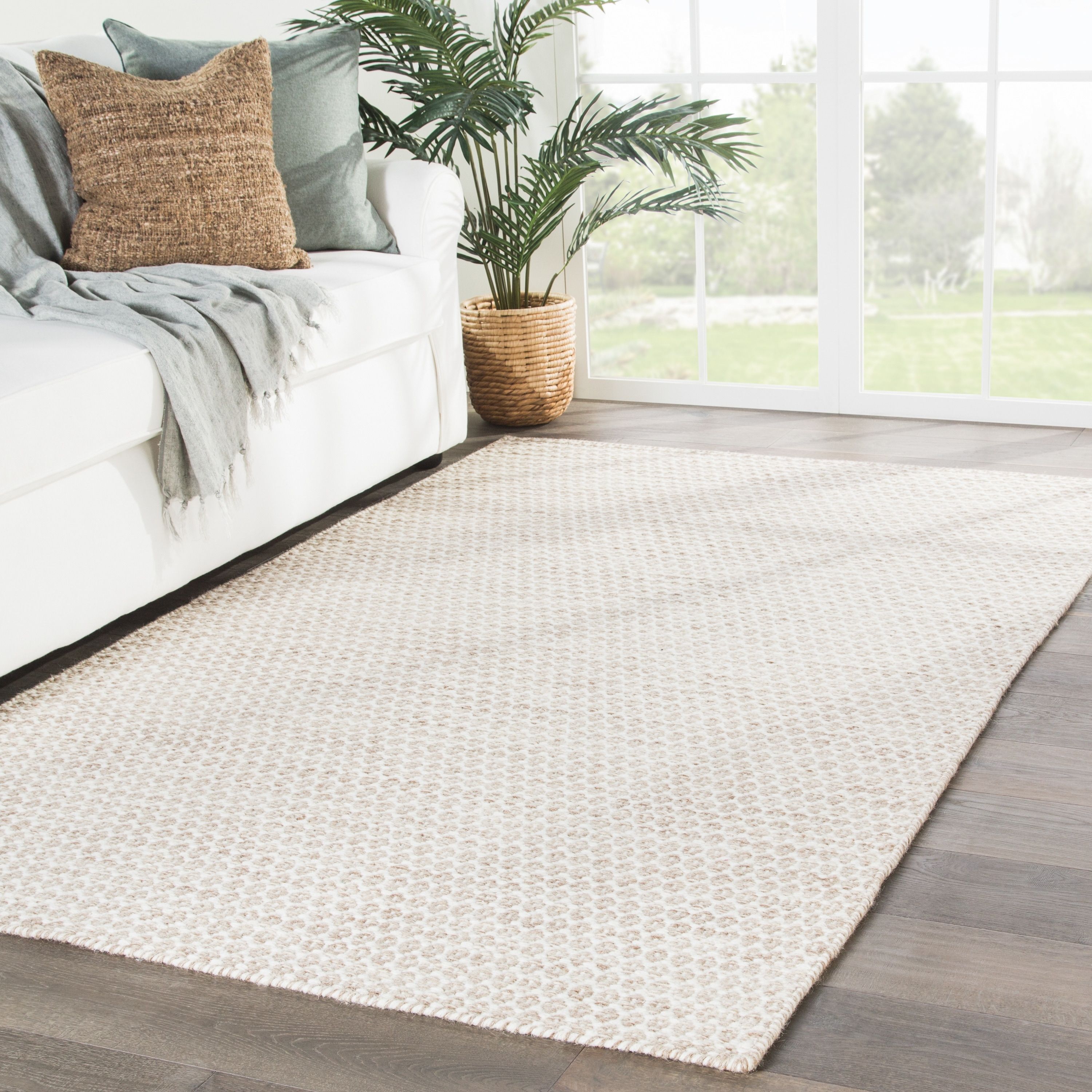 Pompano Handmade Trellis Area Rug – On Sale – Overstock – 22465898 In Ivory Rugs (View 9 of 15)