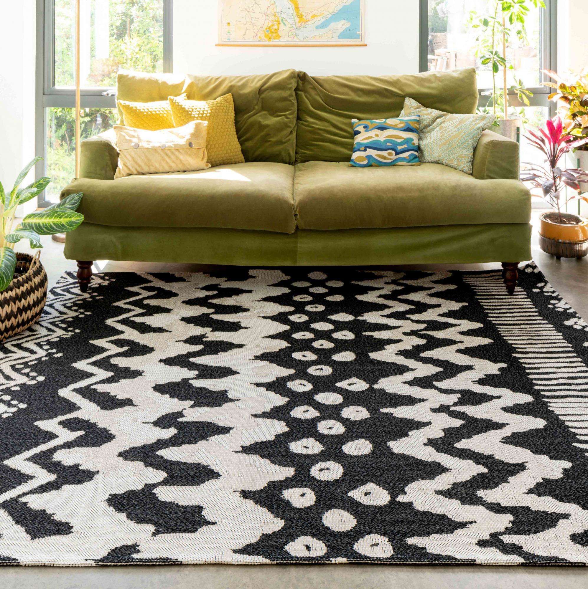 Rustic Chic Black White Woven Sustainable Recycled Cotton Rug | Kendall |  Kukoon Rugs Online With Regard To Black And White Rugs (Photo 8 of 15)