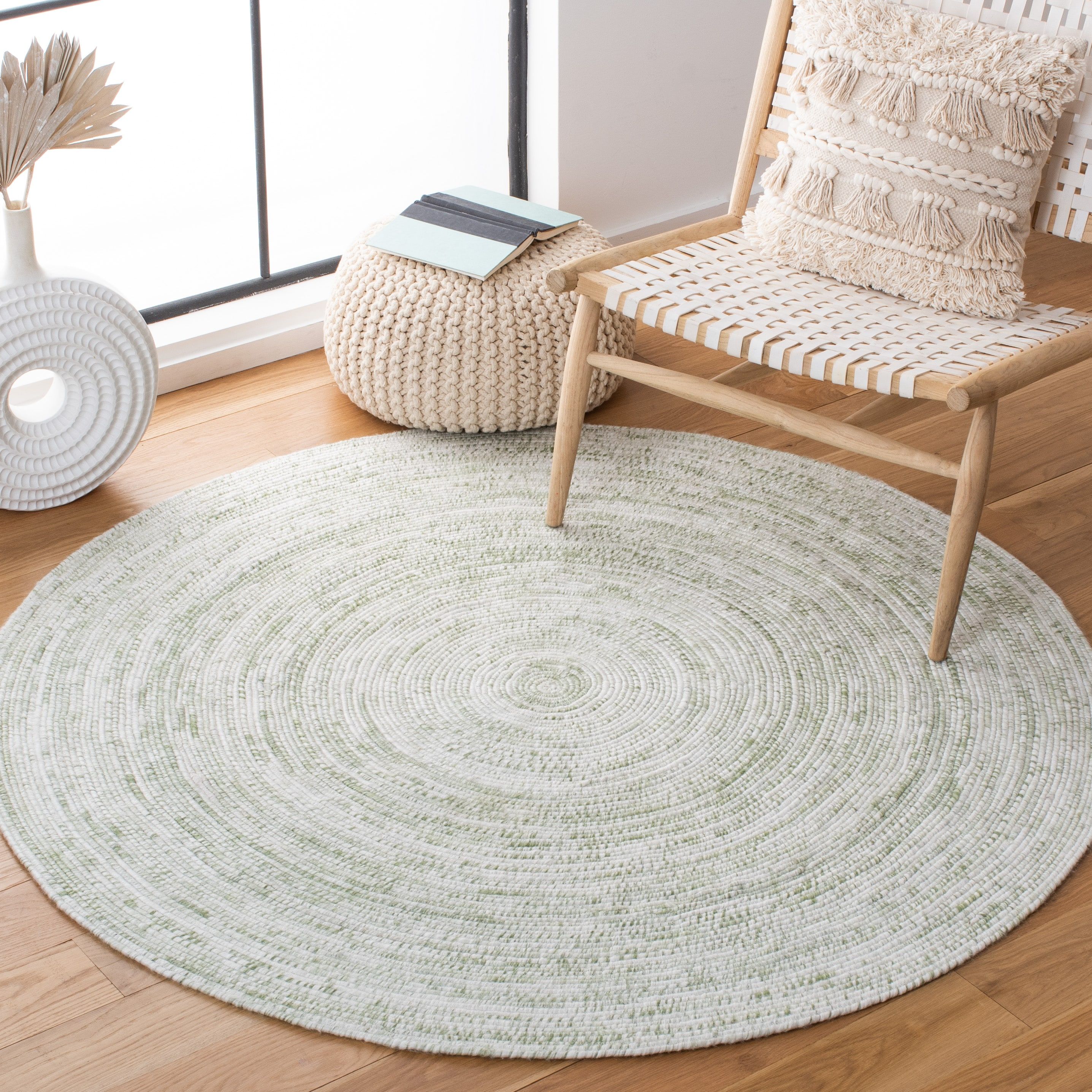 Safavieh 4 X 4 Braided Ivory/green Round Indoor Abstract Farmhouse/cottage  Area Rug In The Rugs Department At Lowes In Gray Bamboo Round Rugs (View 12 of 15)