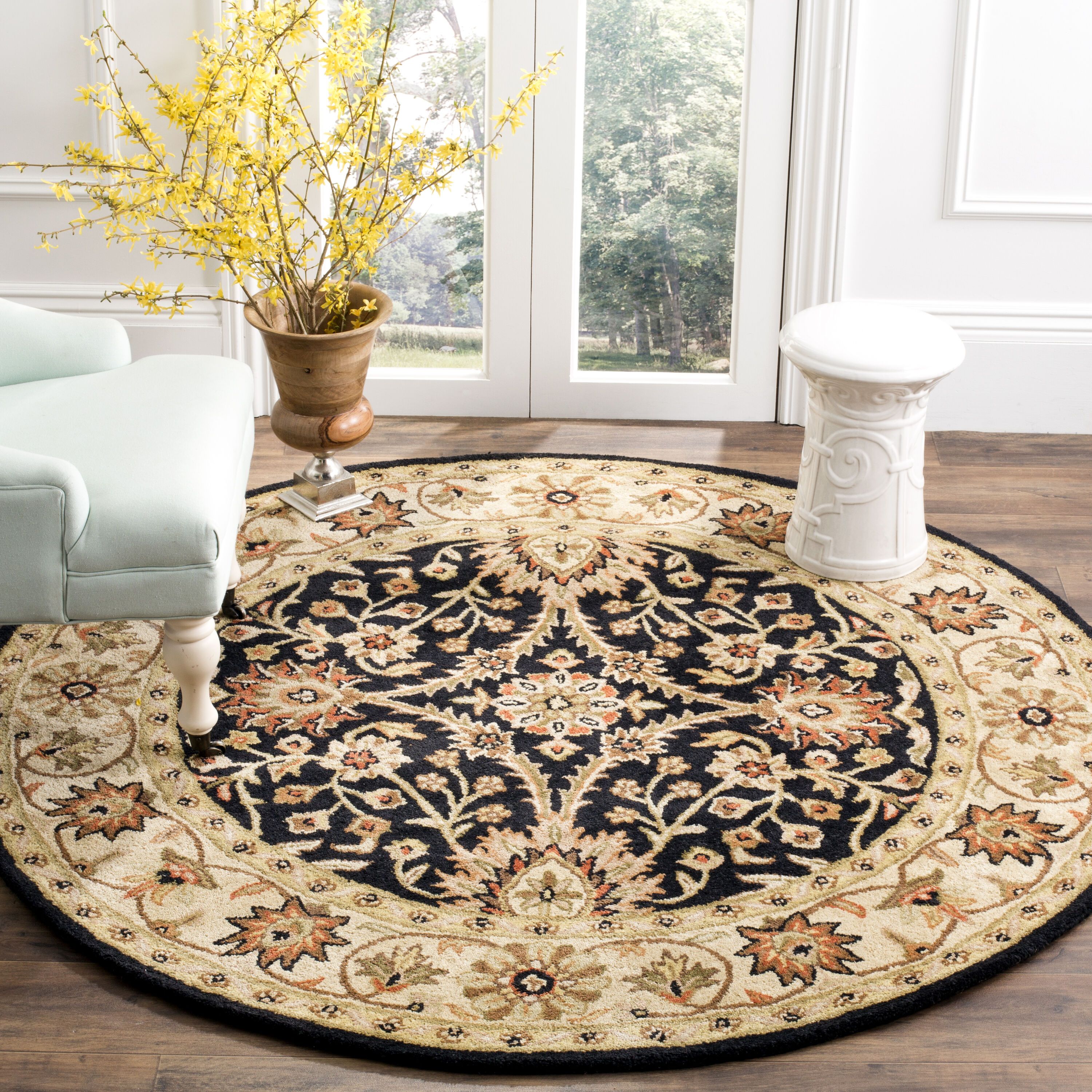 Safavieh 5 X 7 Wool Black Oval Indoor Floral/botanical Vintage Area Rug In  The Rugs Department At Lowes Throughout Botanical Oval Rugs (View 5 of 15)