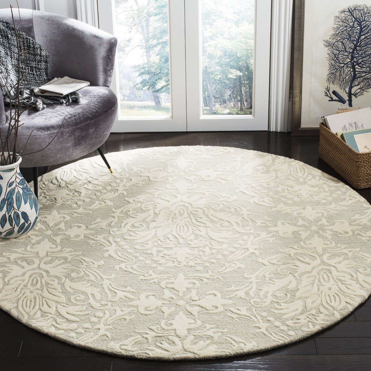 Featured Photo of 15 The Best Ivory Blossom Oval Rugs