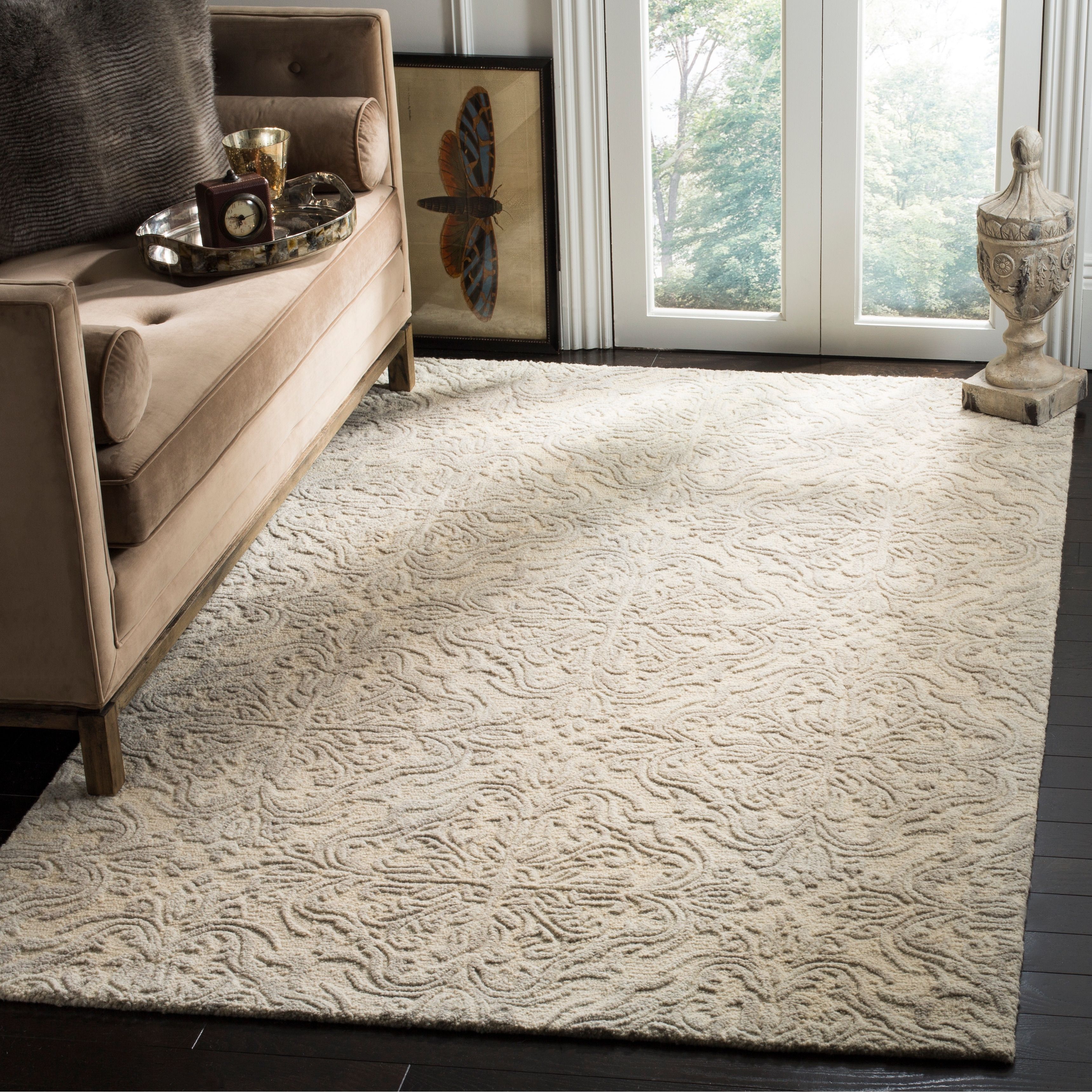Safavieh Handmade Blossom Letty Modern Floral Wool Rug – On Sale –  Overstock – 17333987 Intended For Ivory Blossom Rugs (View 4 of 15)