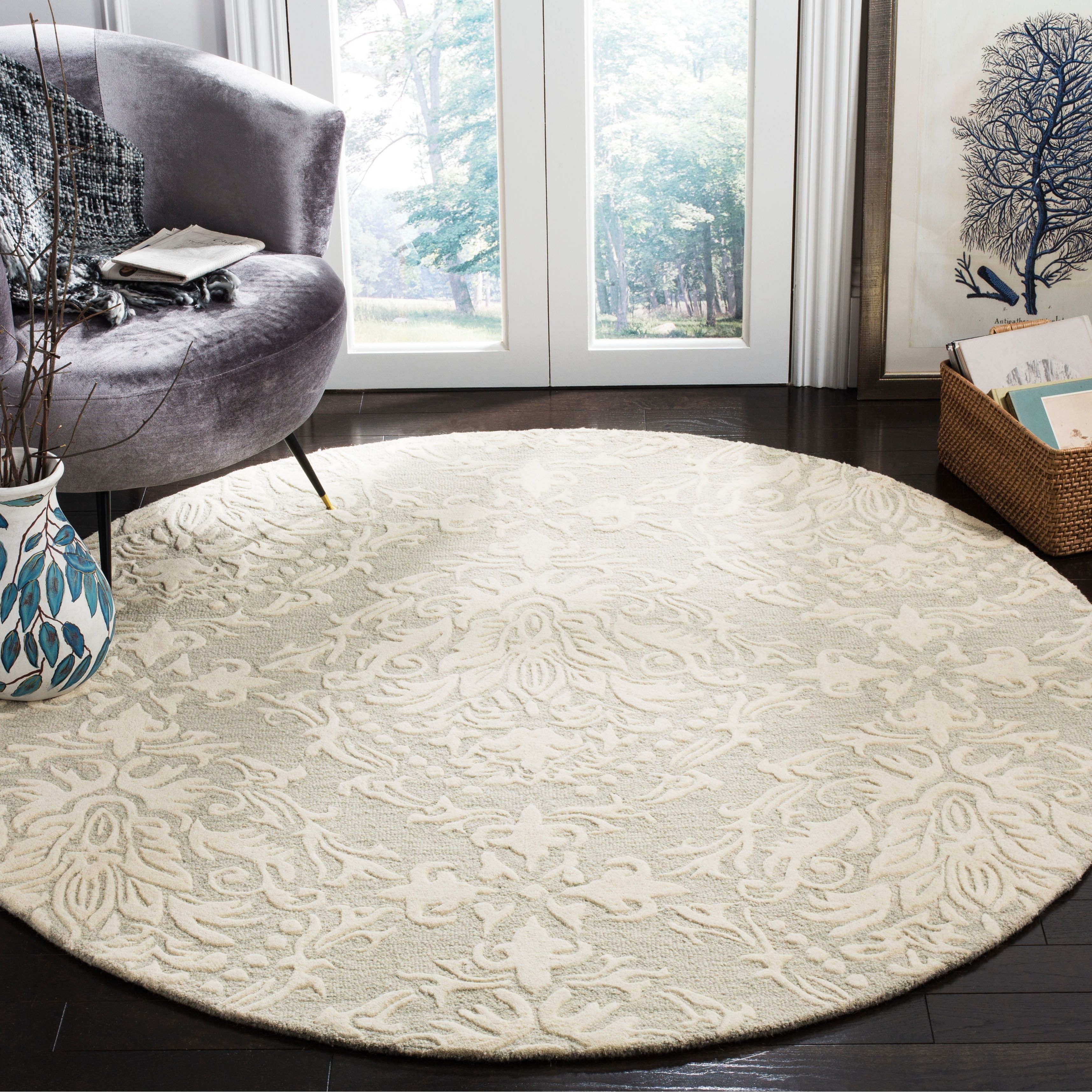 Safavieh Handmade Blossom Lollie Modern Floral Wool Rug – On Sale –  Overstock – 18778975 With Regard To Blossom Oval Rugs (View 2 of 15)