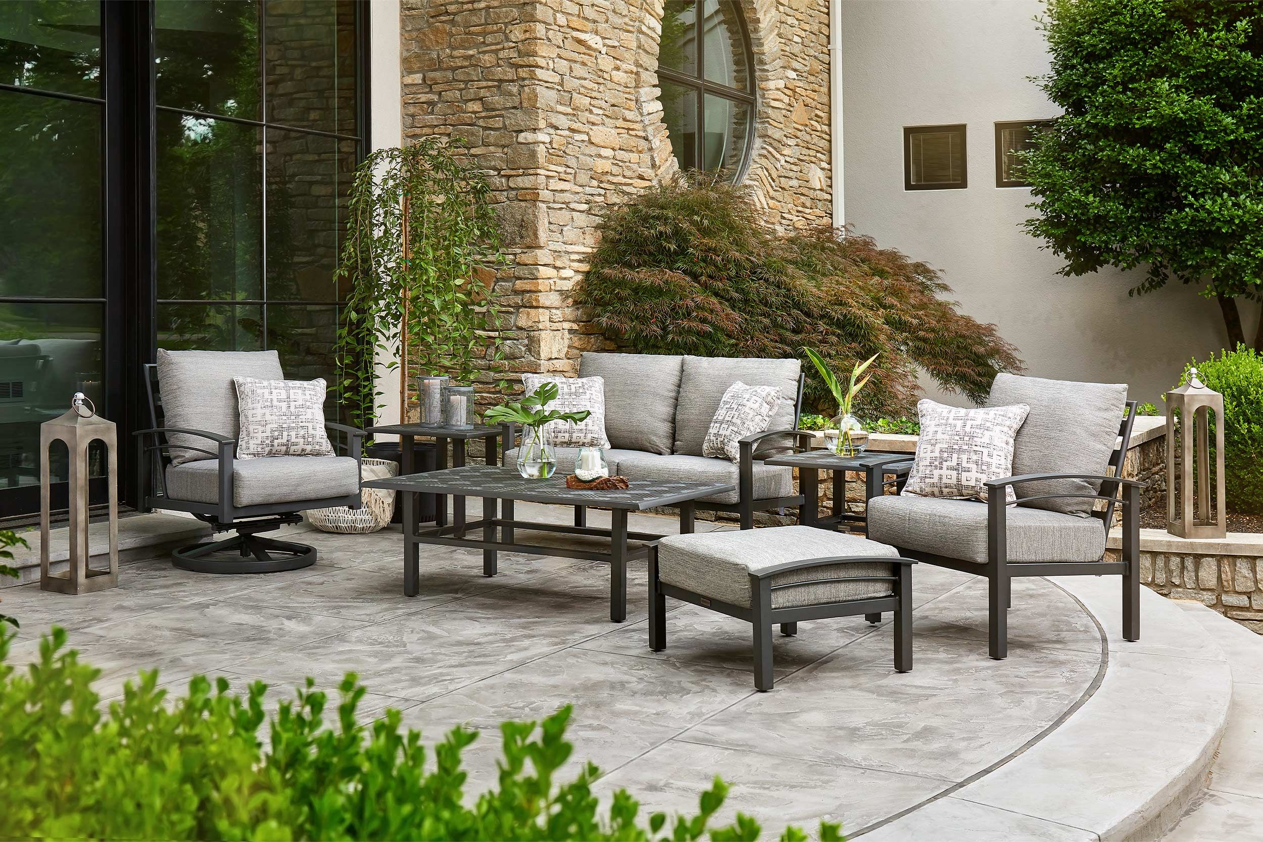 Luxury Outdoor Patio Furniture | Winston Furniture With Regard To Side Table Iron Frame Patio Furniture Set (View 12 of 15)